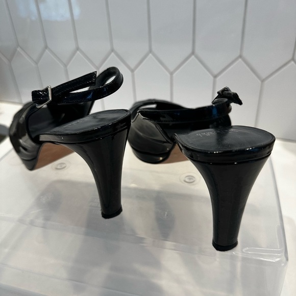 Stuart Weitzman Peekapoo Black Patent 3” Heels Sling back and peekaboo toe. - Picture 5 of 9